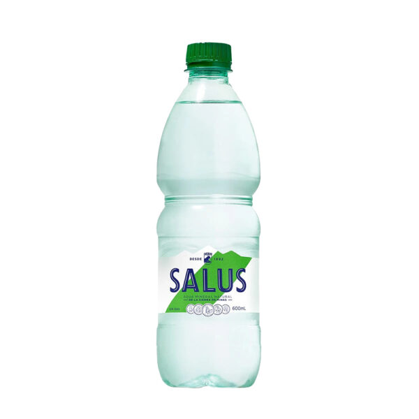 Agua sin gas